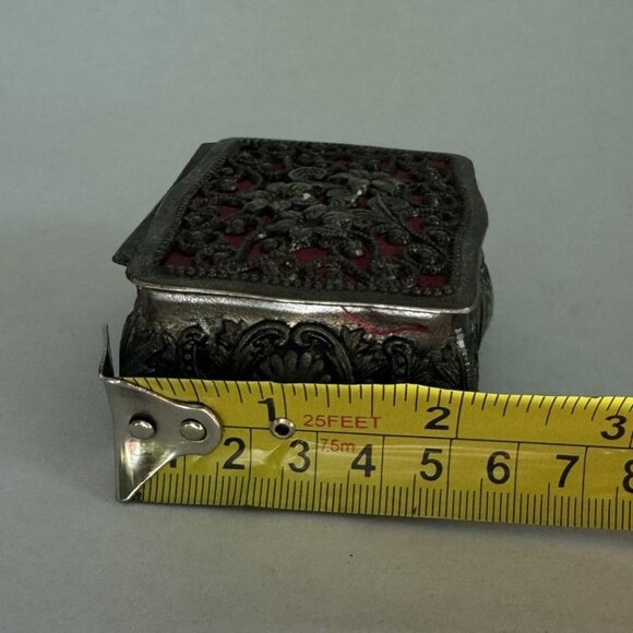 Vintage Japanese Small Filagree Silver Jewelry Trinket Box, Velvet-Lined - Picture 9 of 9